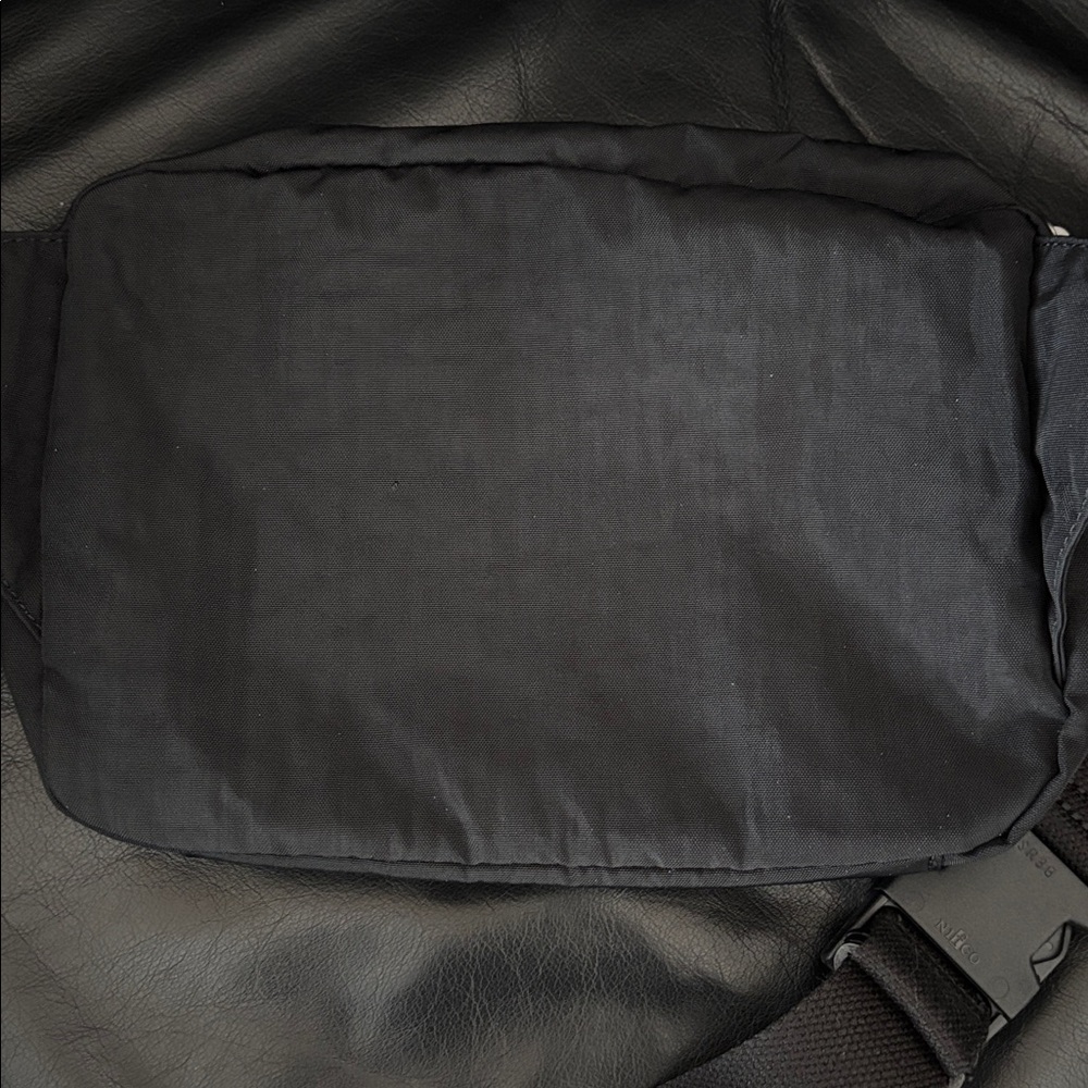 Kipling Black Multi Pocket Sling Bag NWT - Picture 4 of 11